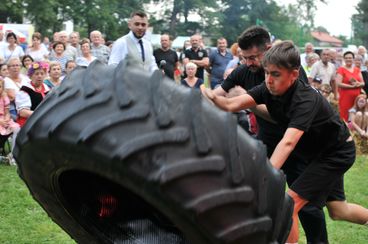 Dobra zabawa na dożynkach gminy Wieluń